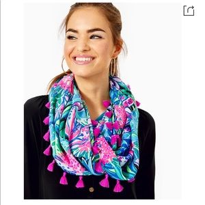 Lilly Pulitzer Resort Infinity Loop Scarf